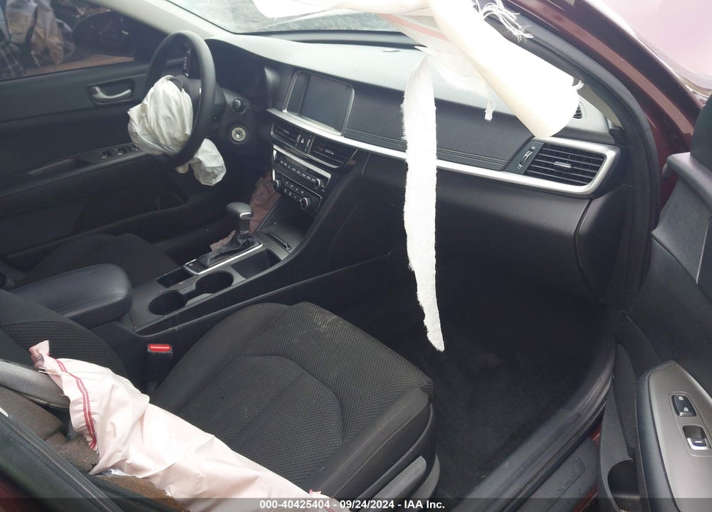2019 KIA OPTIMA LX VIN: 5XXGT4L36KG357557