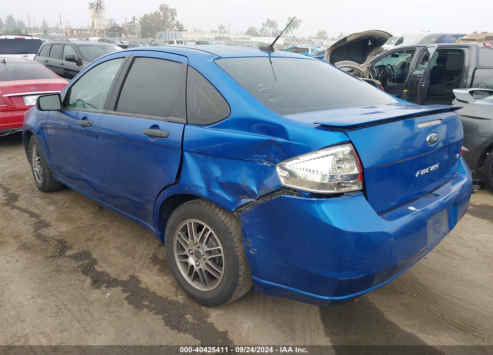 2010 FORD FOCUS SE VIN: 1FAHP3FN0AW274015