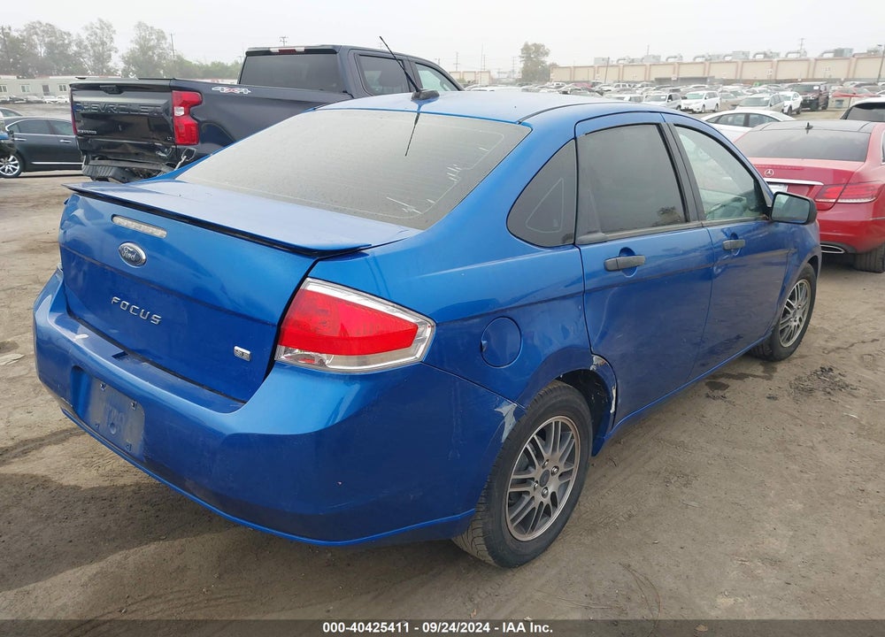 2010 FORD FOCUS SE VIN: 1FAHP3FN0AW274015