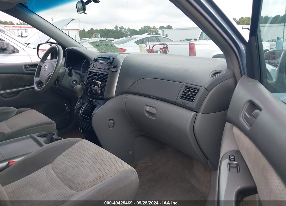 2009 TOYOTA SIENNA LE VIN: 5TDZK23C79S235203