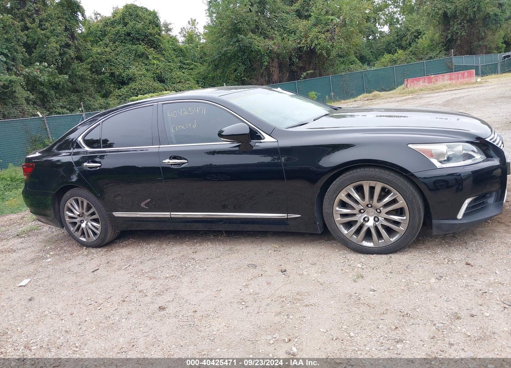 2015 LEXUS LS 460 VIN: JTHBL5EF2F5138174