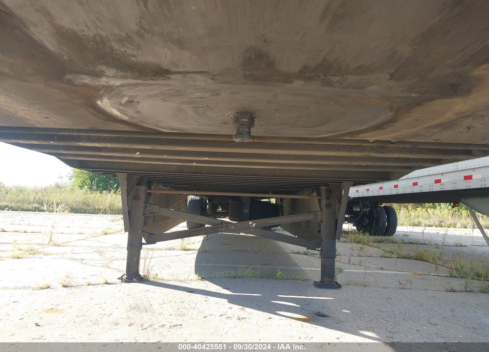 2017 UTILITY TRAILER MFG --- VIN: 1UYVS2537HP870007
