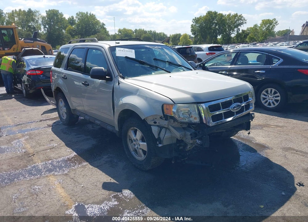 2009 FORD ESCAPE XLT VIN: 1FMCU93GX9KA17982