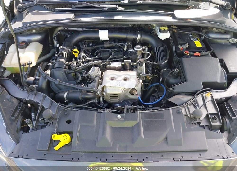 2018 FORD FOCUS SE VIN: 1FADP3FE8JL238301