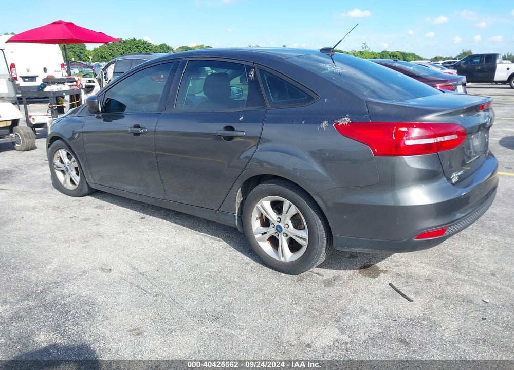 2018 FORD FOCUS SE VIN: 1FADP3FE8JL238301