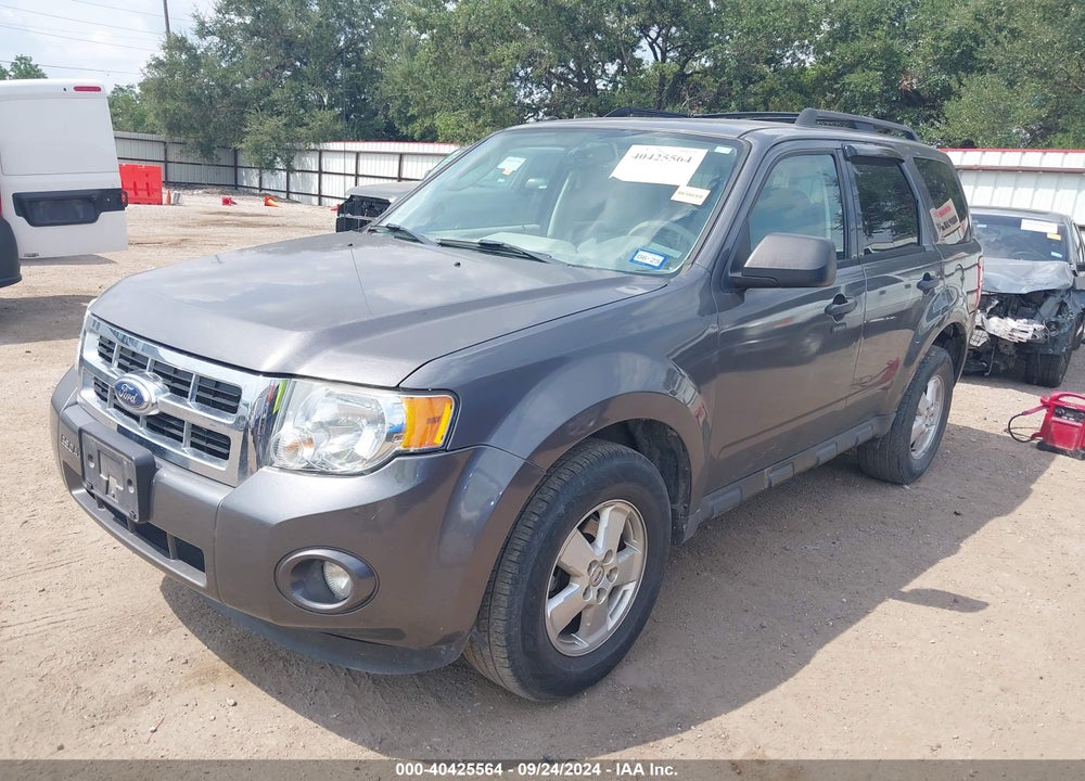 2011 FORD ESCAPE VIN: 1FMCU9DG0BKA72882