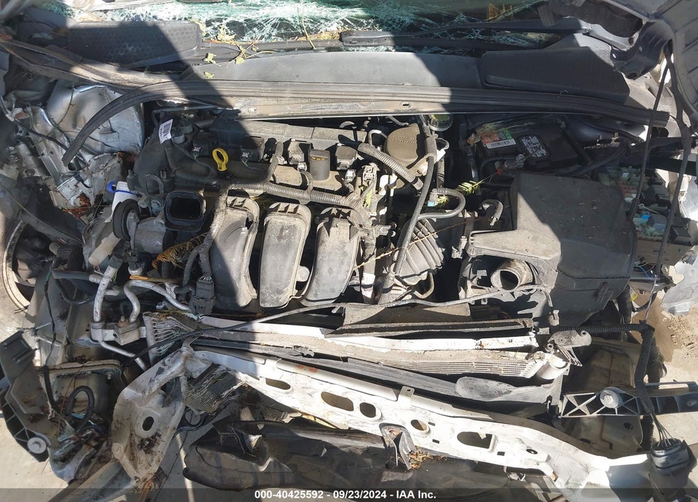 2015 FORD FOCUS SE VIN: 1FADP3F21FL268270