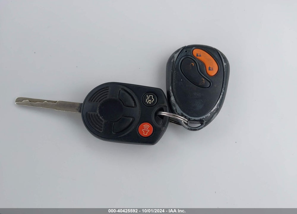 2015 FORD FOCUS SE VIN: 1FADP3F21FL268270