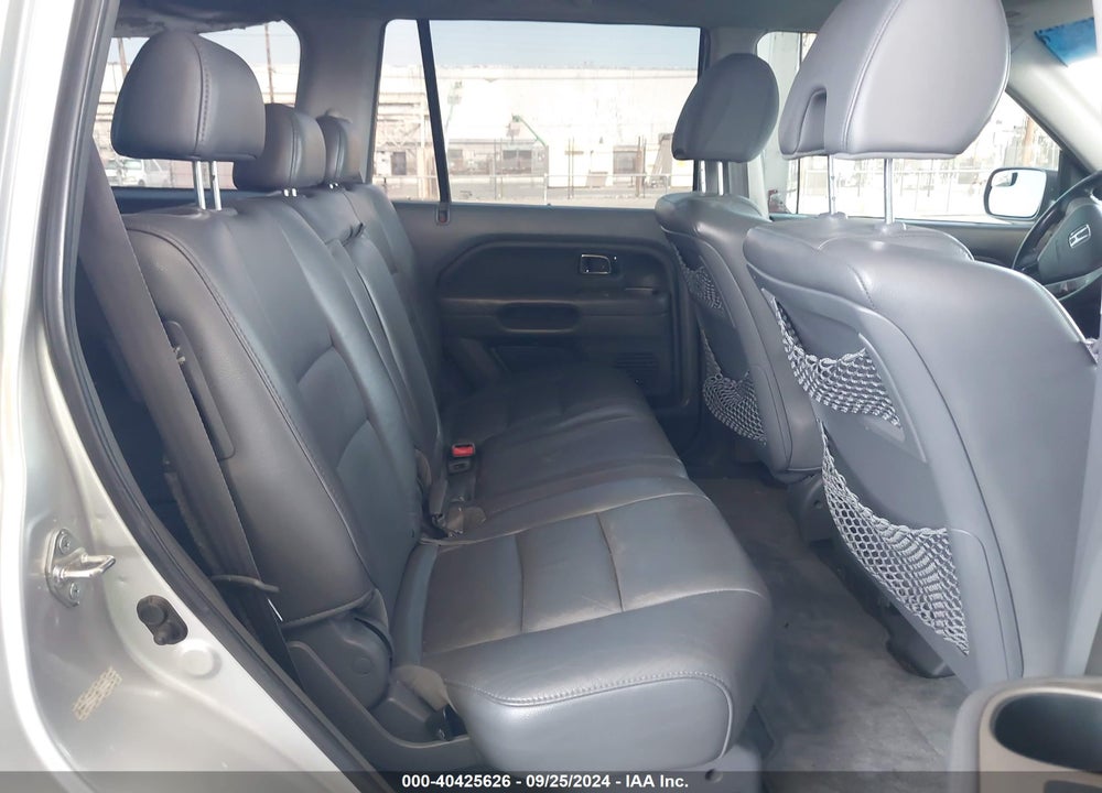 2006 HONDA PILOT EX-L VIN: 2HKYF18526H511499