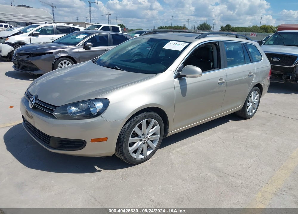 2014 VOLKSWAGEN JETTA SPORTWAGEN 2.0L TDI VIN: 3VWPL7AJ6EM615661
