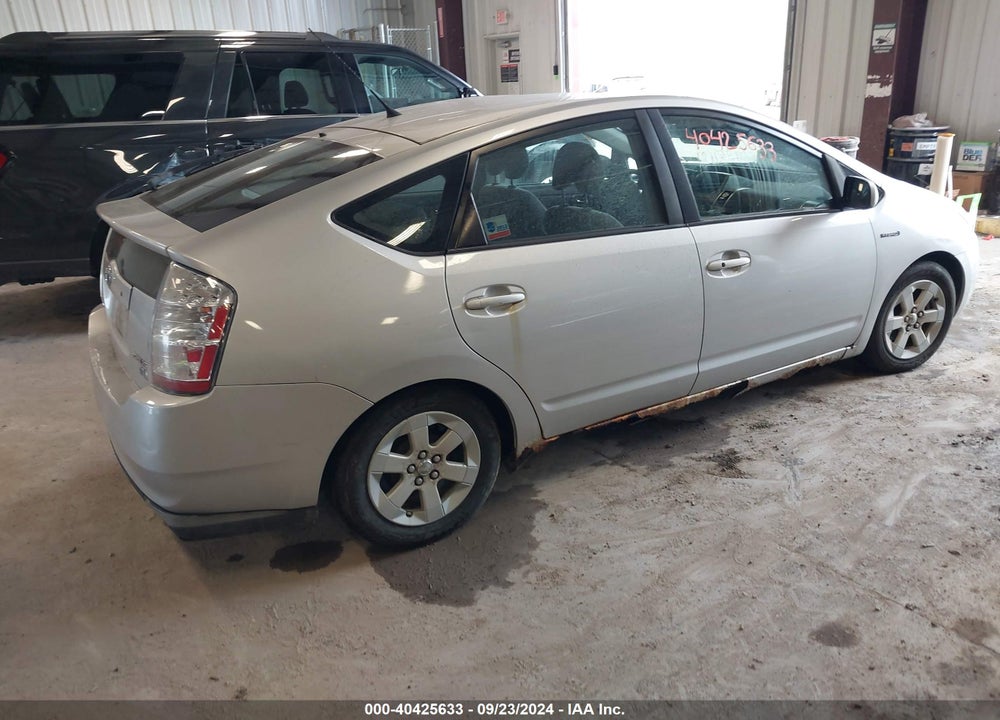 2008 TOYOTA PRIUS VIN: JTDKB20U483301320