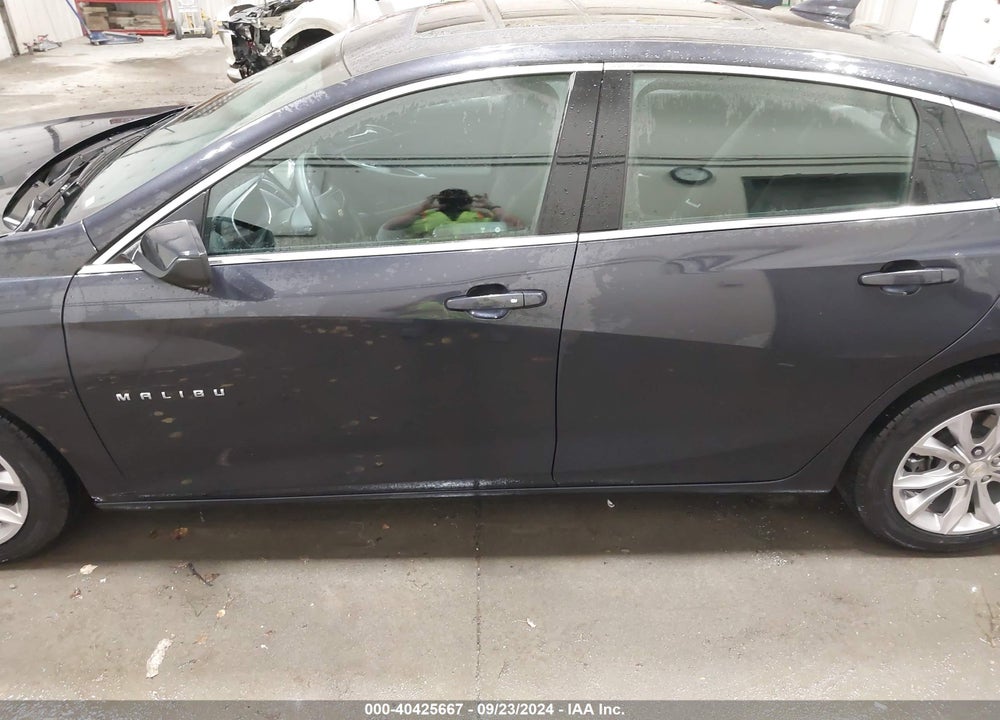 2022 CHEVROLET MALIBU FWD LT VIN: 1G1ZD5ST4NF162890