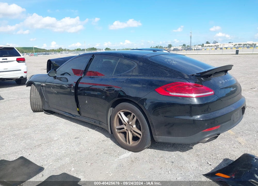 2014 PORSCHE PANAMERA 4 VIN: WP0AA2A77EL012791
