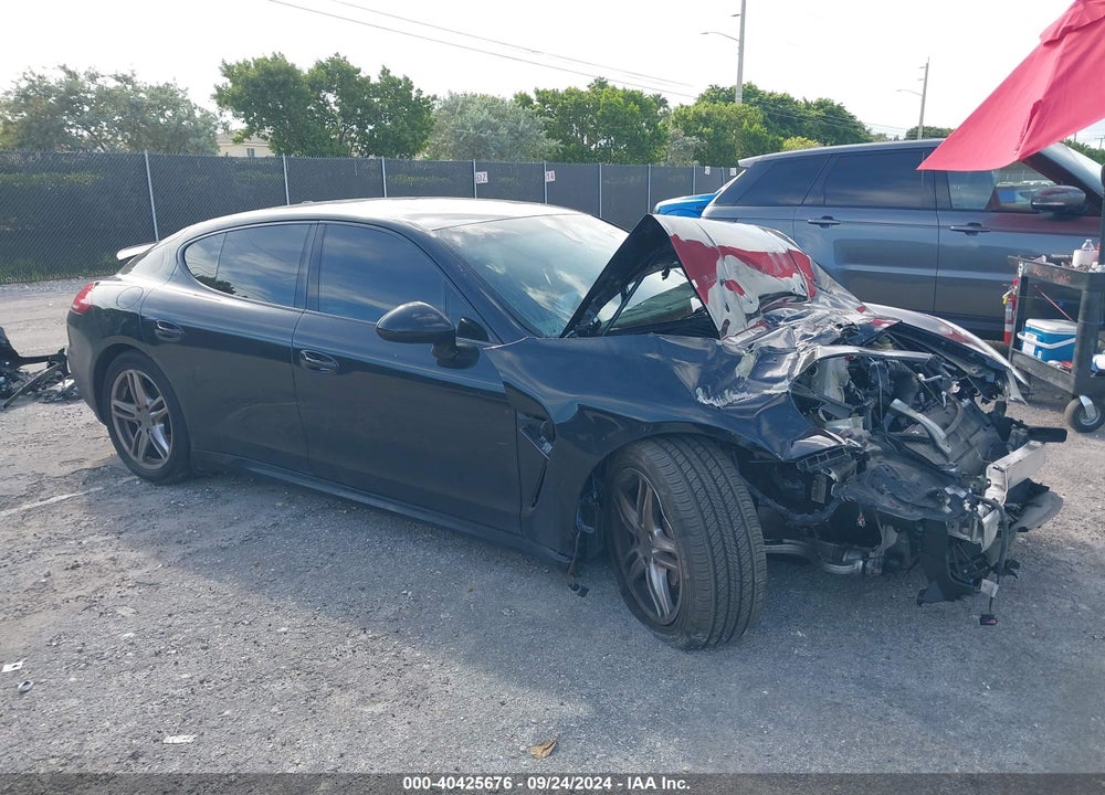 2014 PORSCHE PANAMERA 4 VIN: WP0AA2A77EL012791