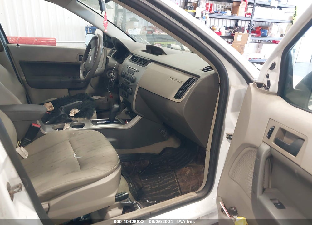 2008 FORD FOCUS SE/SES VIN: 1FAHP35N18W147611
