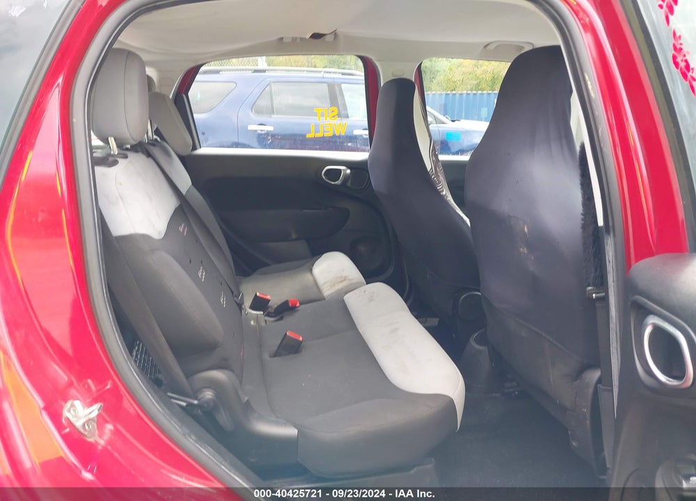 2014 FIAT 500L POP VIN: ZFBCFAAH0EZ011575