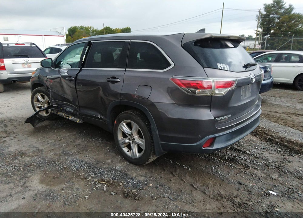 2016 TOYOTA HIGHLANDER LIMITED PLATINUM V6 VIN: 5TDDKRFHXGS232156