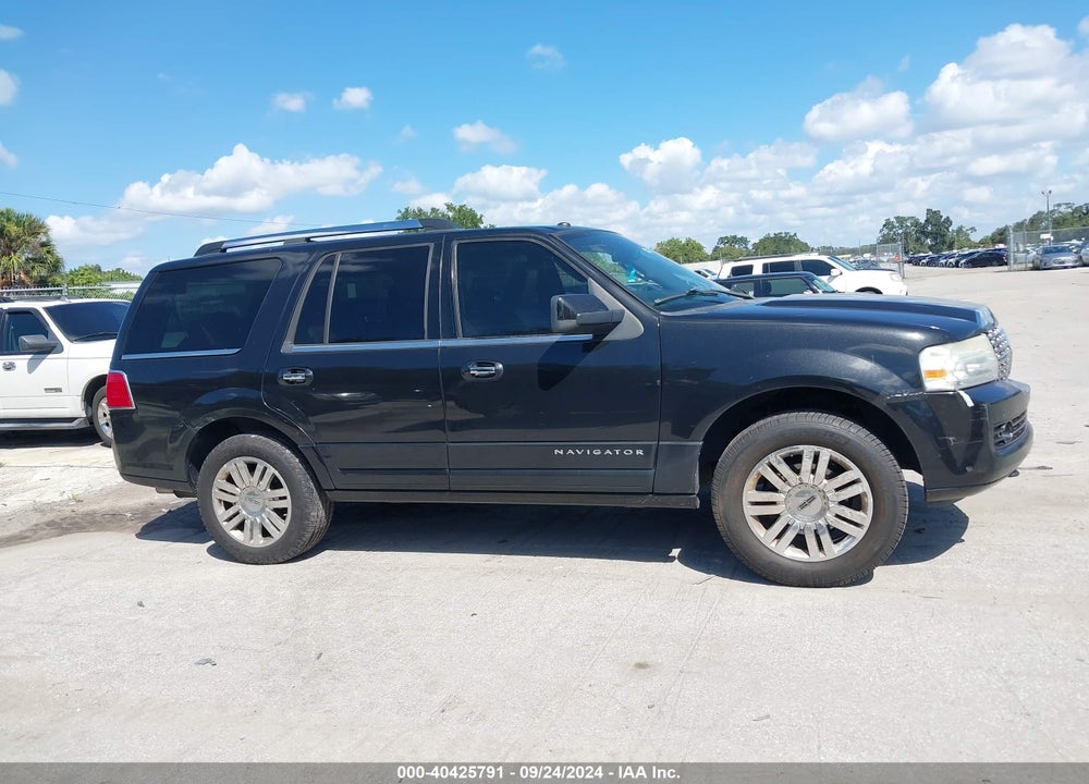 2011 LINCOLN NAVIGATOR VIN: 5LMJJ2H53BEJ06602