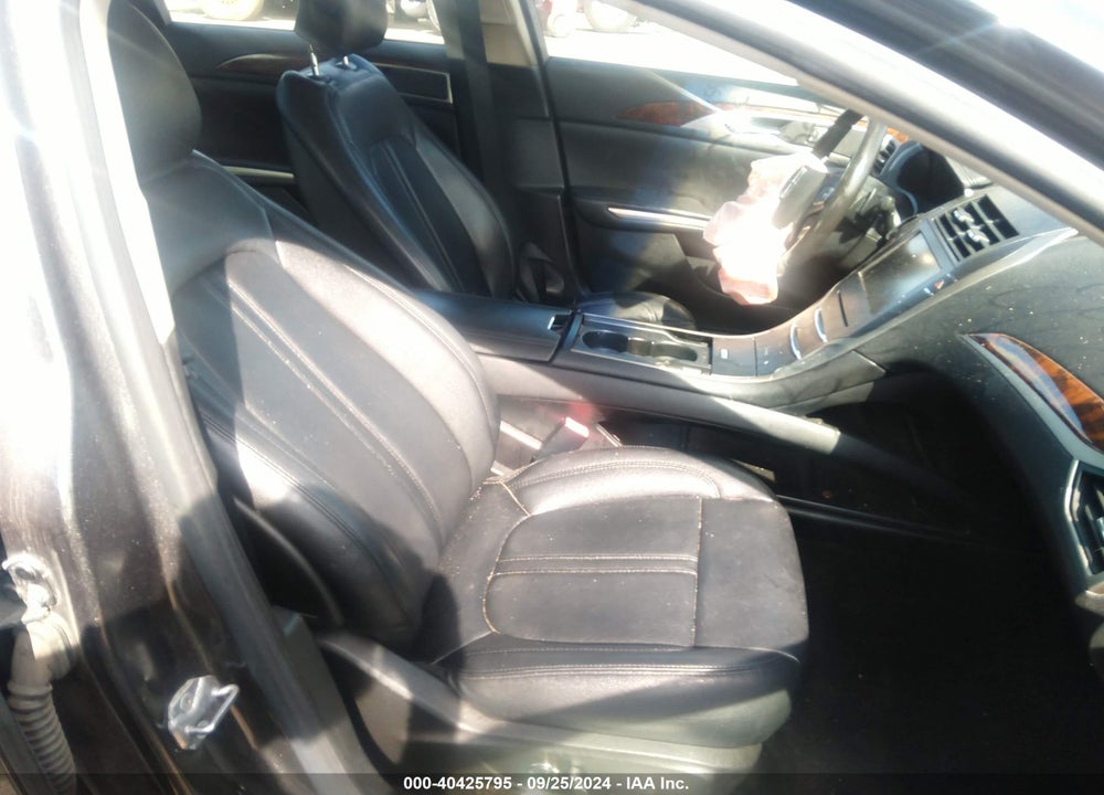 2015 LINCOLN MKZ VIN: 3LN6L2J95FR610622