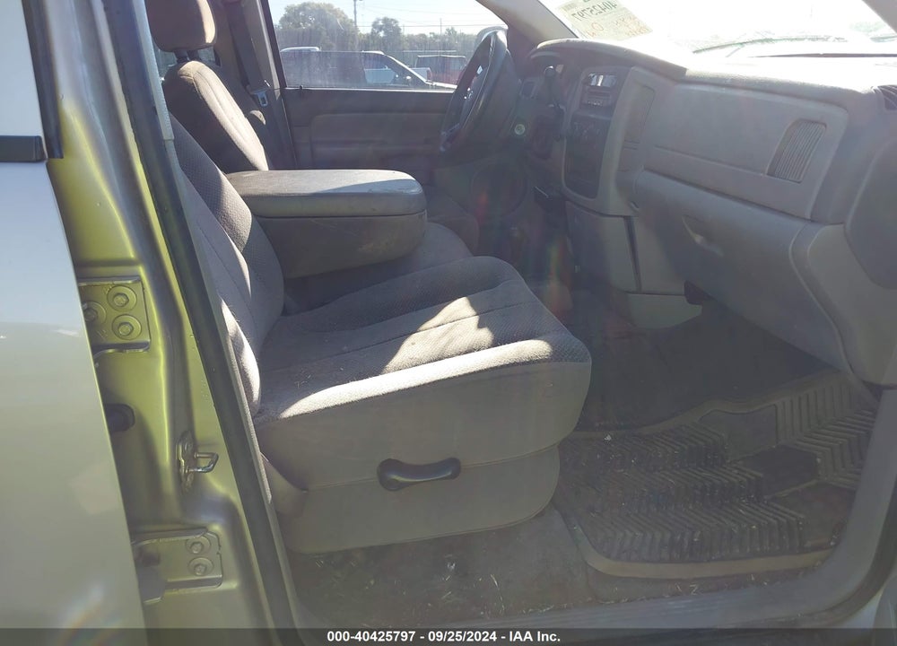 2005 DODGE RAM 1500 SLT/LARAMIE VIN: 1D7HU18D55S206873