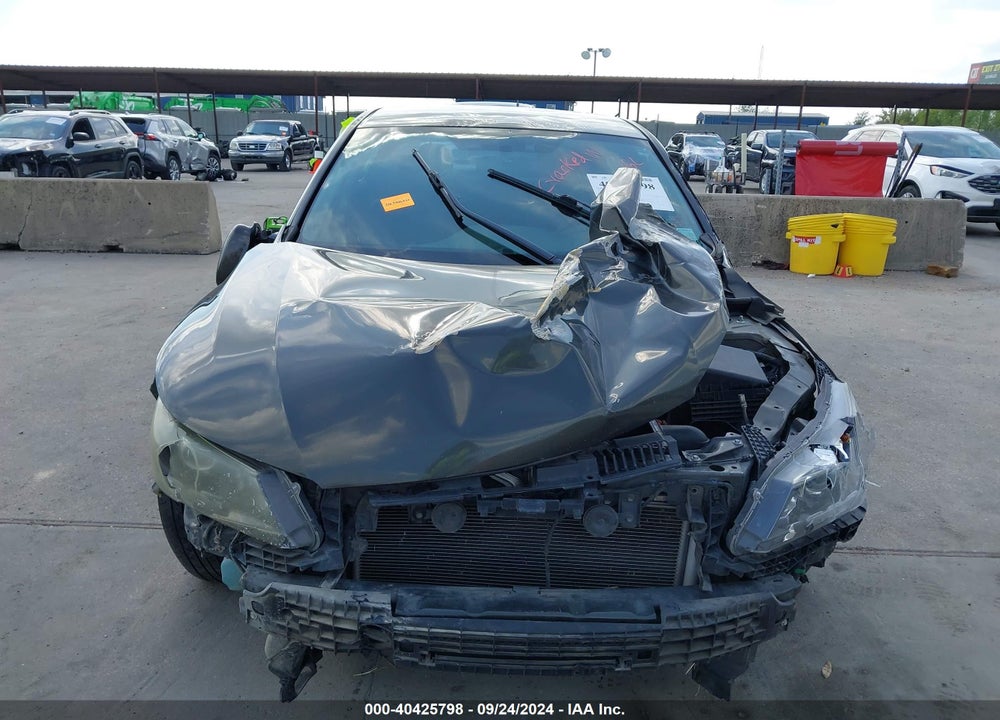 2015 HONDA ACCORD LX VIN: 1HGCR2F30FA077634