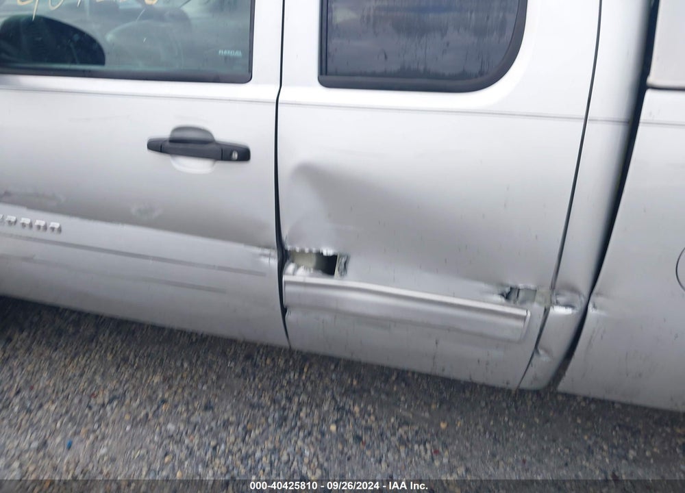 2013 CHEVROLET SILVERADO 1500 LT VIN: 1GCRKSE72DZ322501