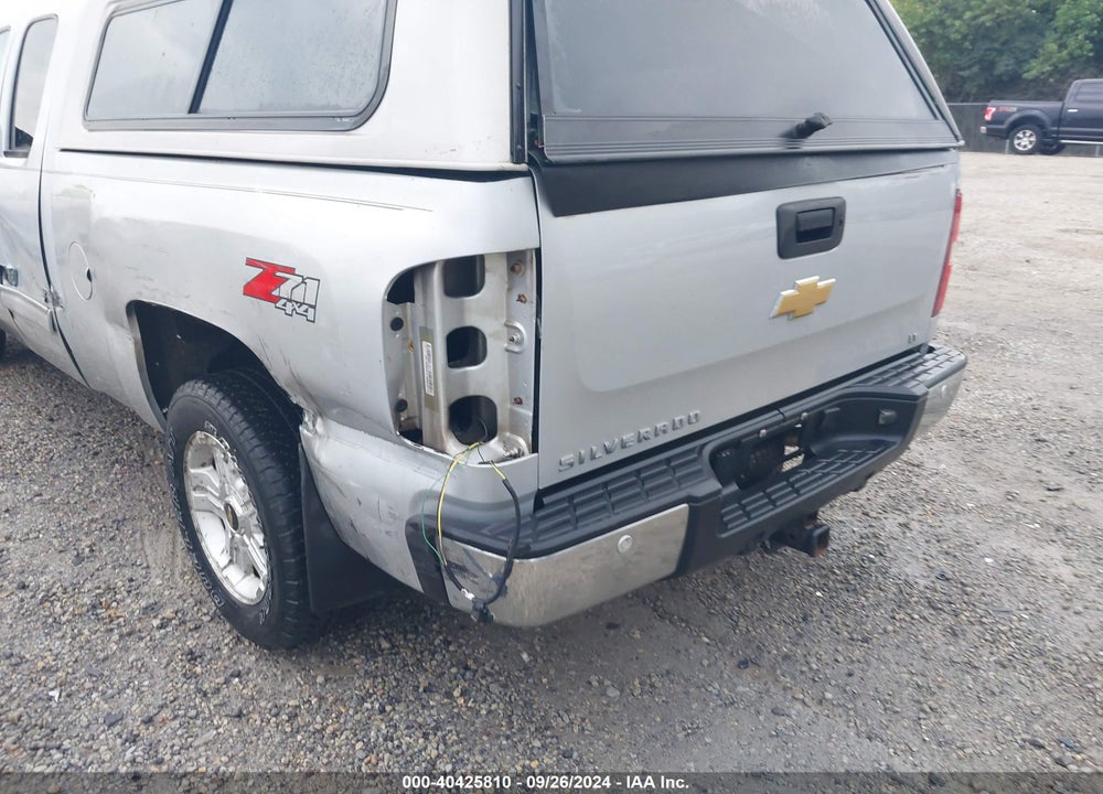 2013 CHEVROLET SILVERADO 1500 LT VIN: 1GCRKSE72DZ322501