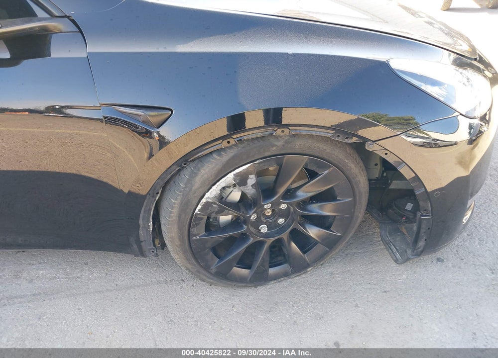 2021 TESLA MODEL Y LONG RANGE DUAL MOTOR ALL-WHEEL DRIVE VIN: 5YJYGDEEXMF208467