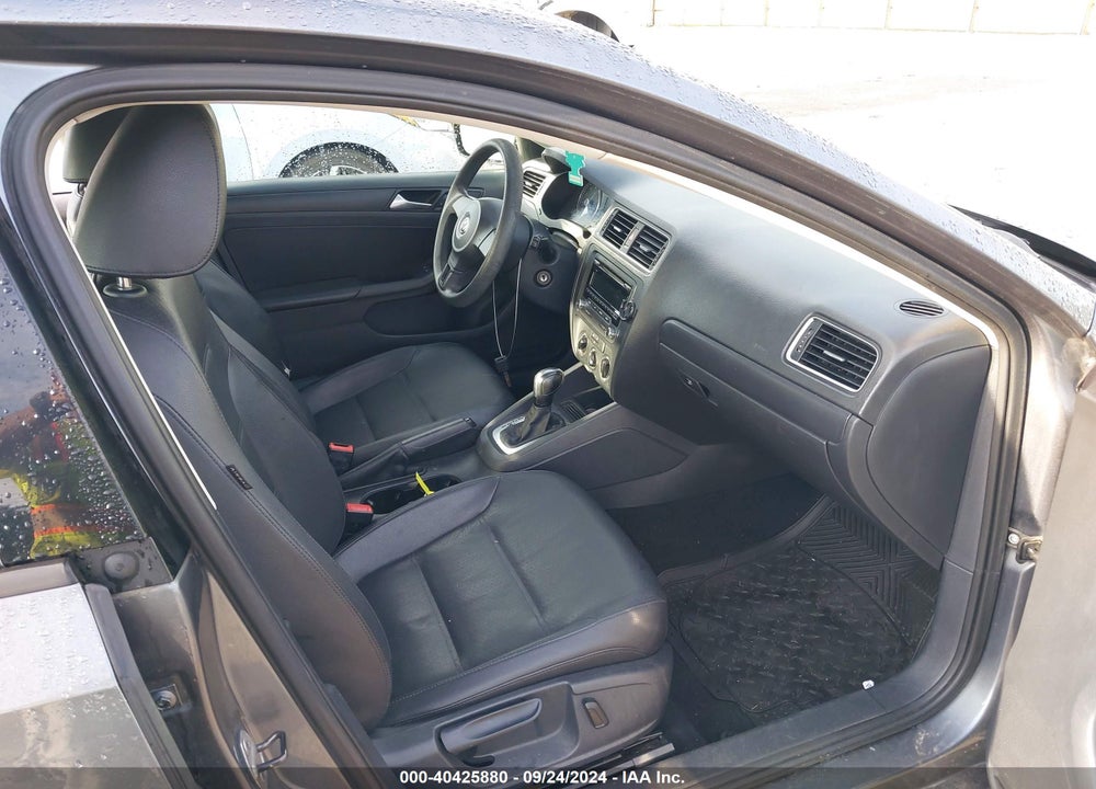 2014 VOLKSWAGEN JETTA 1.8T SE VIN: 3VWD17AJ4EM278982