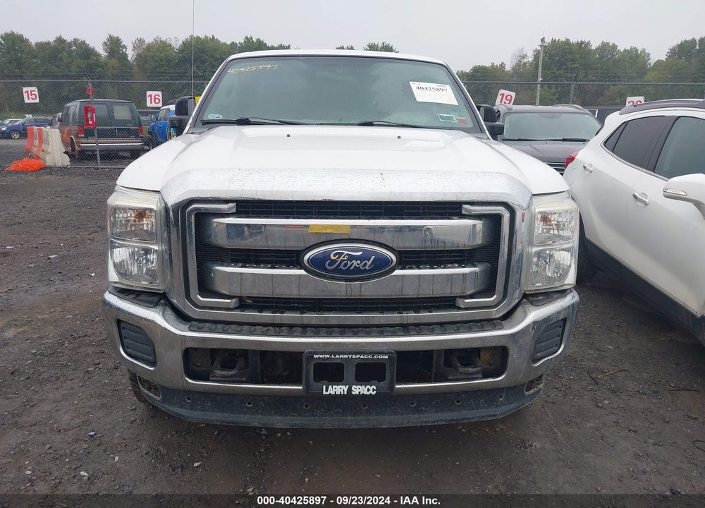 2011 FORD F-250 XLT VIN: 1FT7X2B60BEA49972