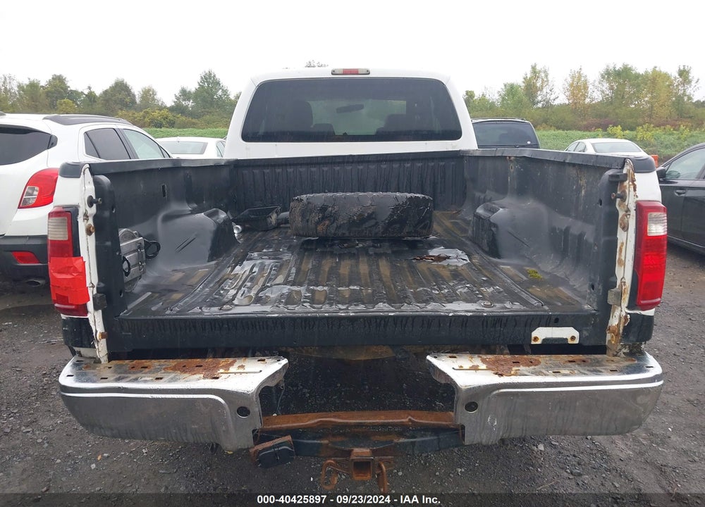 2011 FORD F-250 XLT VIN: 1FT7X2B60BEA49972