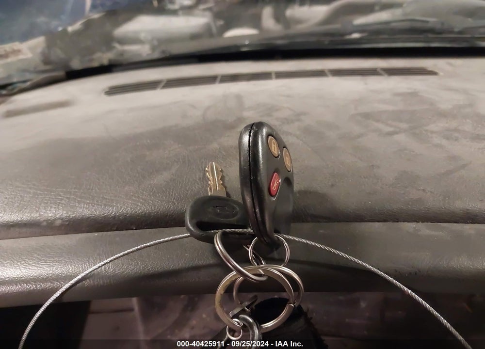 2003 CHEVROLET SILVERADO 1500 LS VIN: 1GCEK19T03Z219284