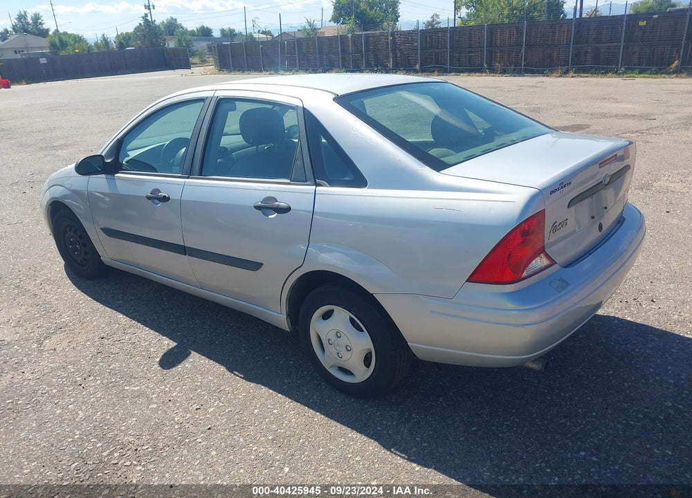 2001 FORD FOCUS LX VIN: 1FAHP33P21W313287