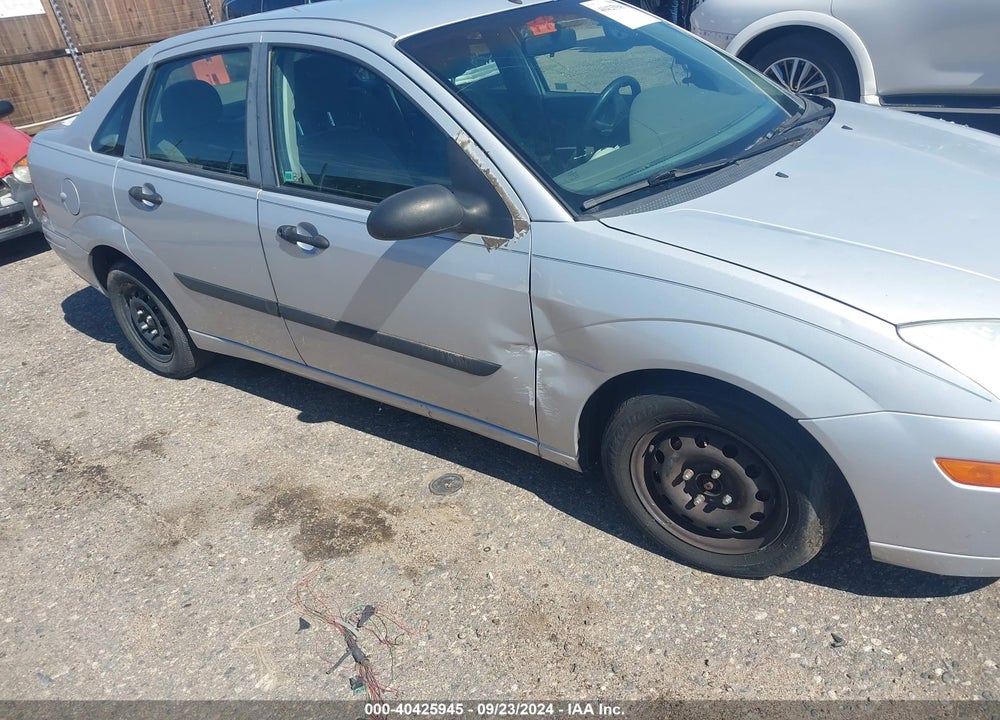 2001 FORD FOCUS LX VIN: 1FAHP33P21W313287