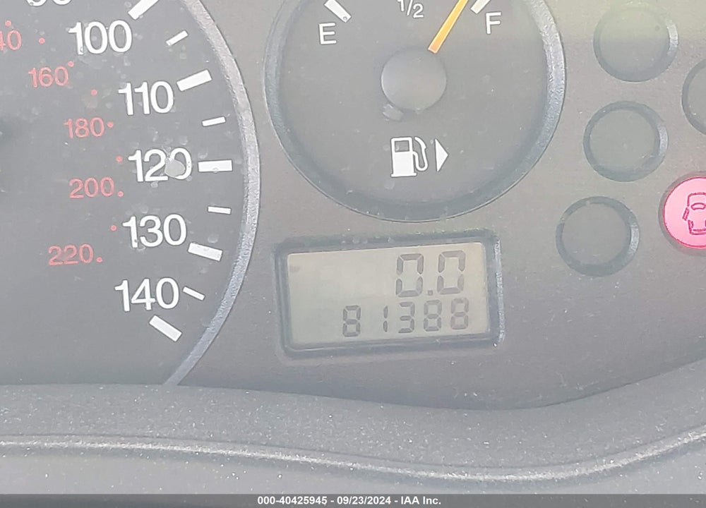 2001 FORD FOCUS LX VIN: 1FAHP33P21W313287