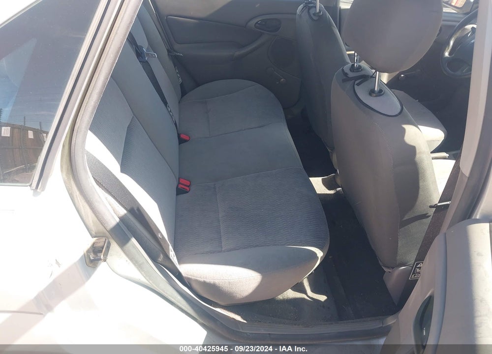 2001 FORD FOCUS LX VIN: 1FAHP33P21W313287