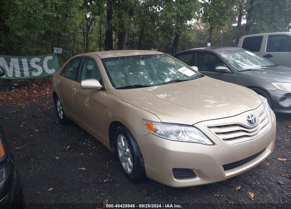 2011 TOYOTA CAMRY LE VIN: 4T1BF3EK6BU624198