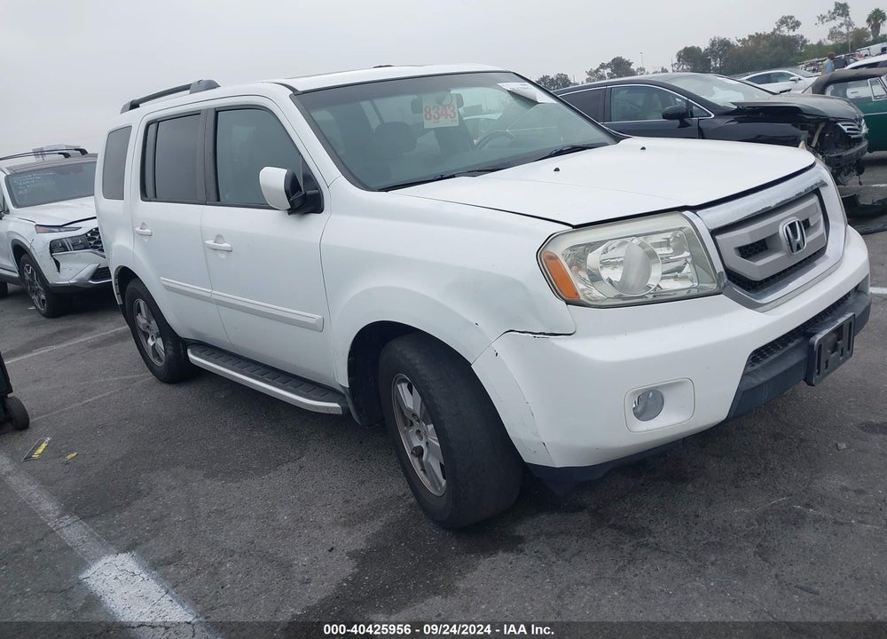 2011 HONDA PILOT EX-L VIN: 5FNYF3H55BB016556