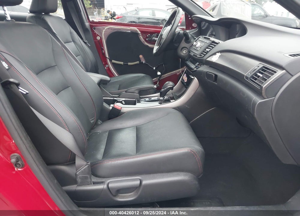 2017 HONDA ACCORD SPORT SE VIN: 1HGCR2F18HA186246