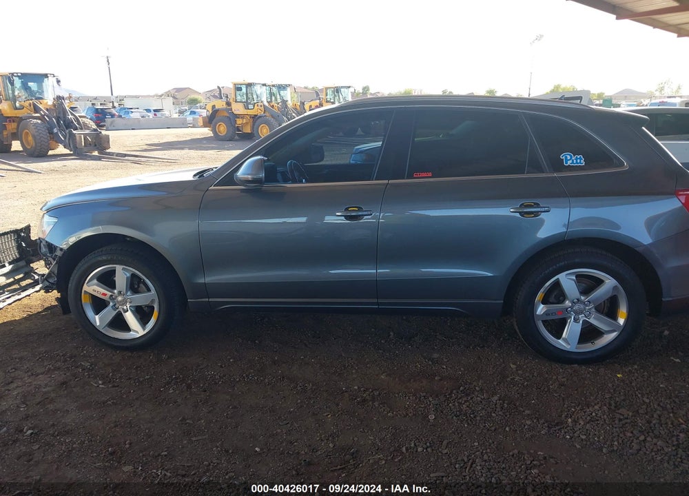 2012 AUDI Q5 2.0T PREMIUM VIN: WA1LFAFP1CA031465