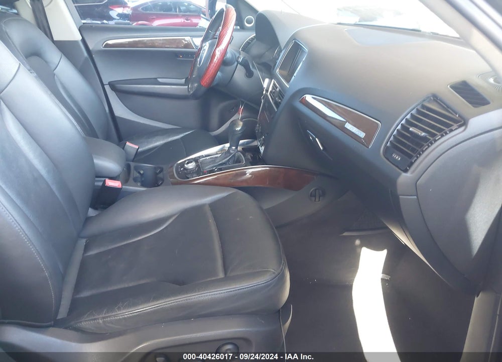 2012 AUDI Q5 2.0T PREMIUM VIN: WA1LFAFP1CA031465