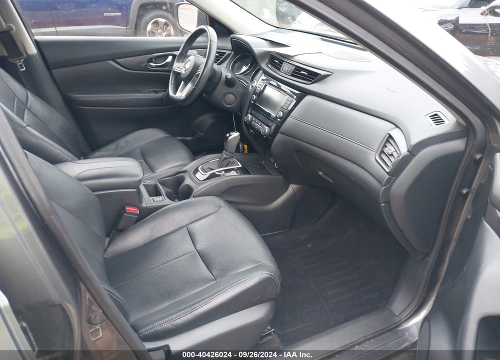 2018 NISSAN ROGUE SV VIN: 5N1AT2MT9JC849065