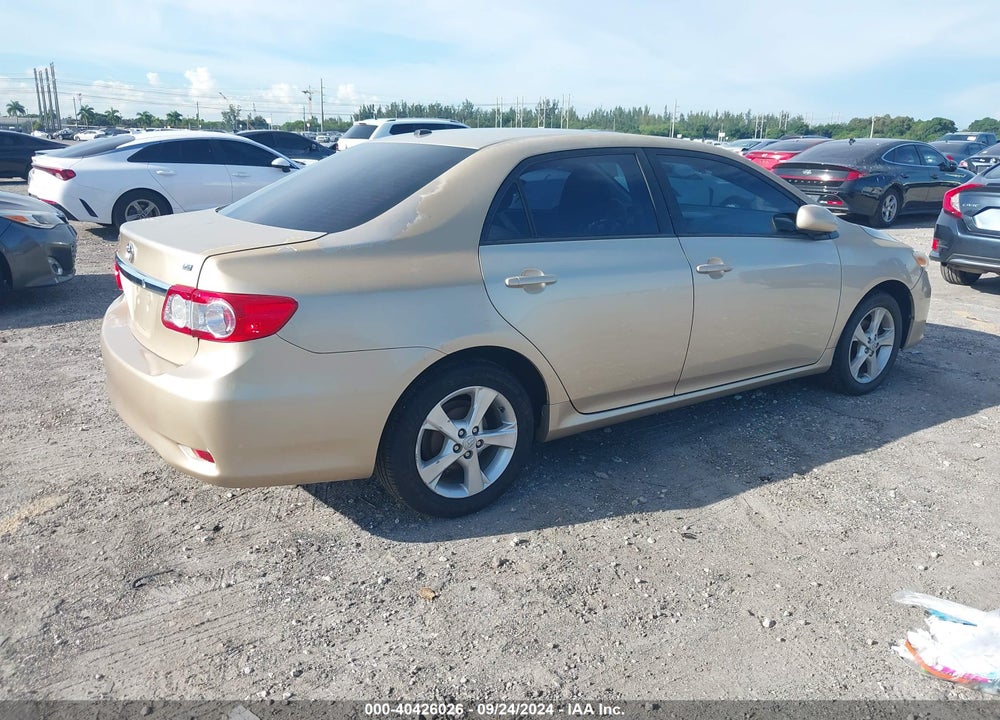 2011 TOYOTA COROLLA LE VIN: 2T1BU4EE7BC557652