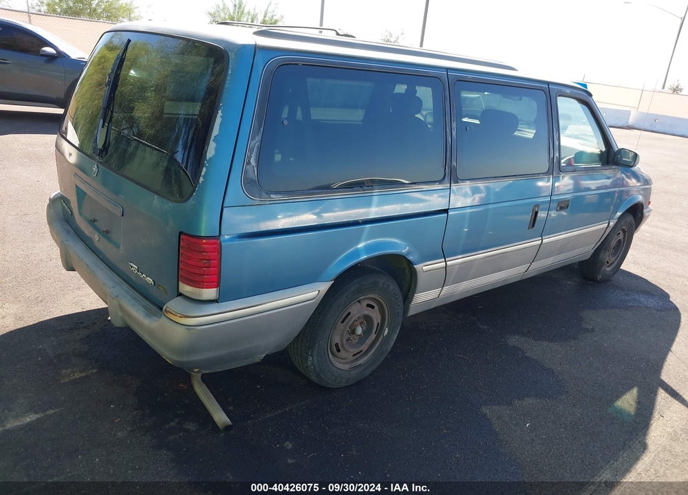 1992 PLYMOUTH GRAND VOYAGER LE VIN: 1P4GH54R8NX175863