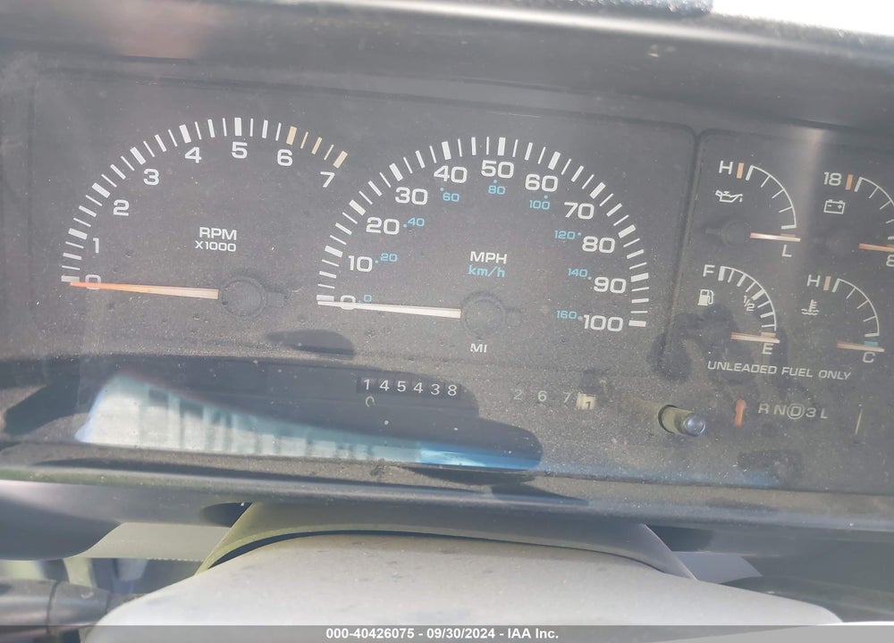 1992 PLYMOUTH GRAND VOYAGER LE VIN: 1P4GH54R8NX175863