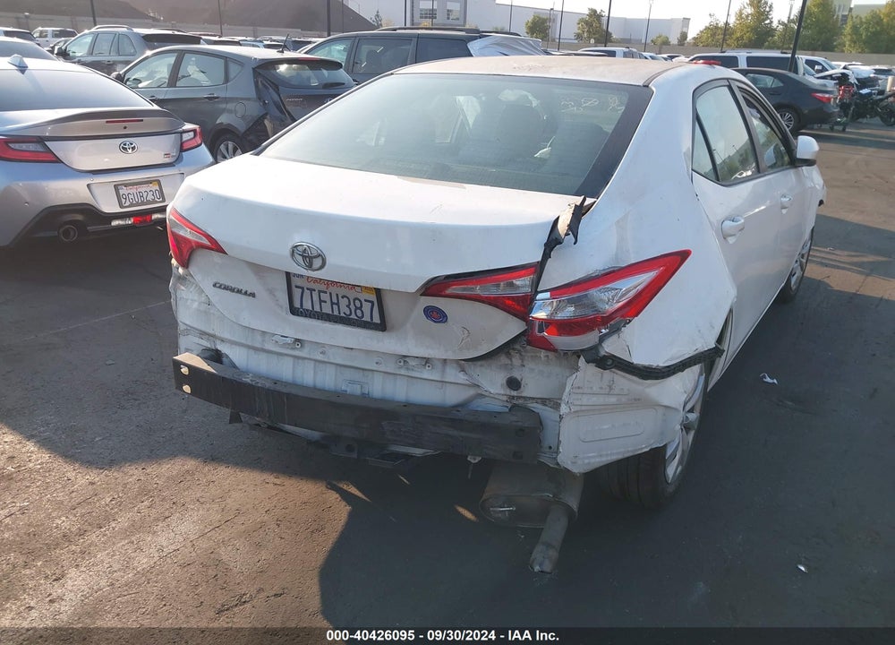 2016 TOYOTA COROLLA LE VIN: 5YFBURHE7GP452366