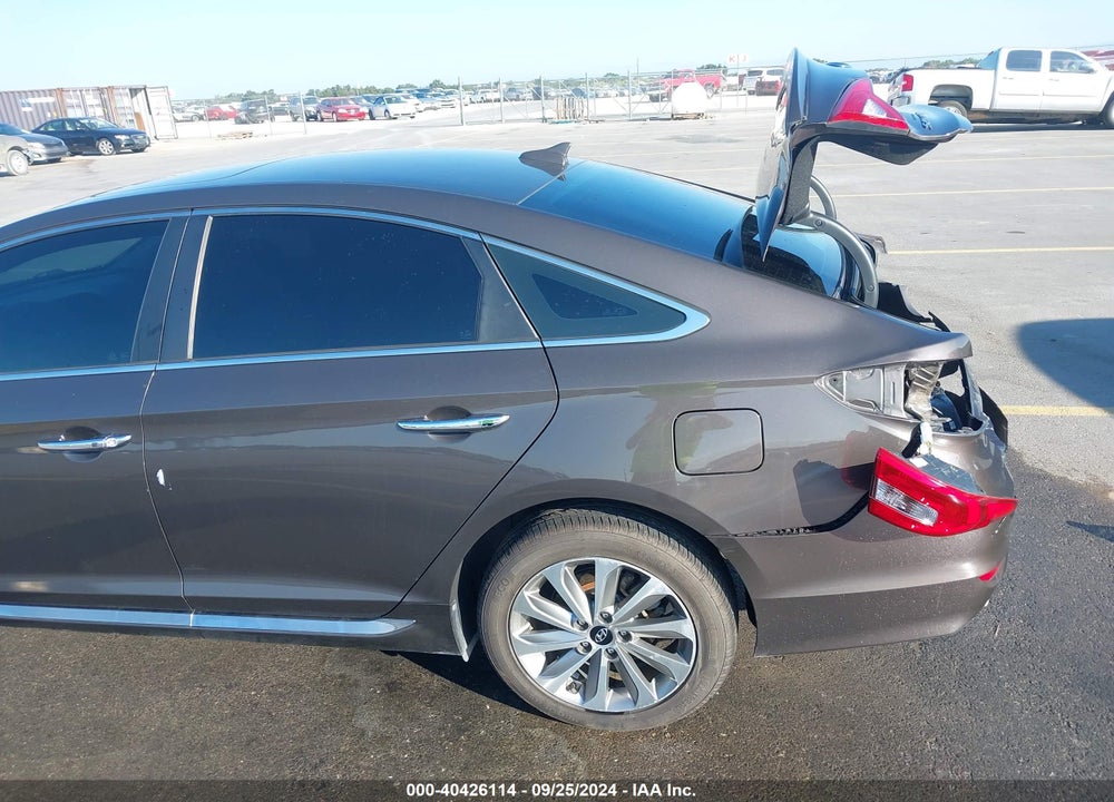2016 HYUNDAI SONATA SPORT VIN: 5NPE34AF8GH426944