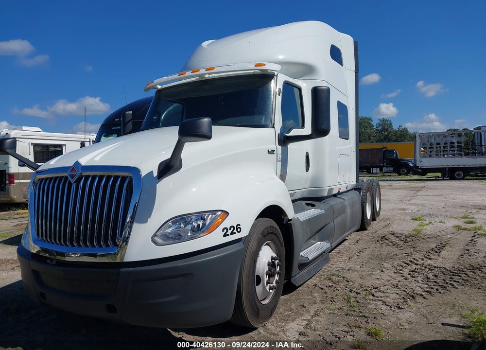 2018 INTERNATIONAL LT VIN: 3HSDZTZR3JN492226