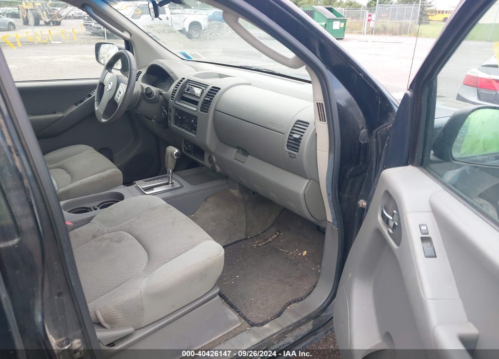 2005 NISSAN FRONTIER SE VIN: 1N6AD07W85C445866