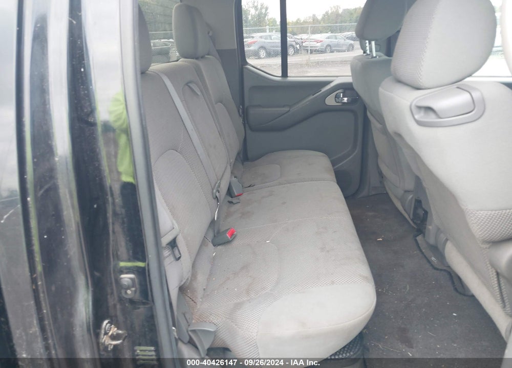 2005 NISSAN FRONTIER SE VIN: 1N6AD07W85C445866